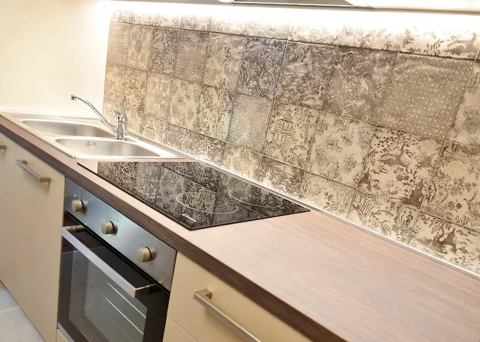 Bonin Πανδοχείο *